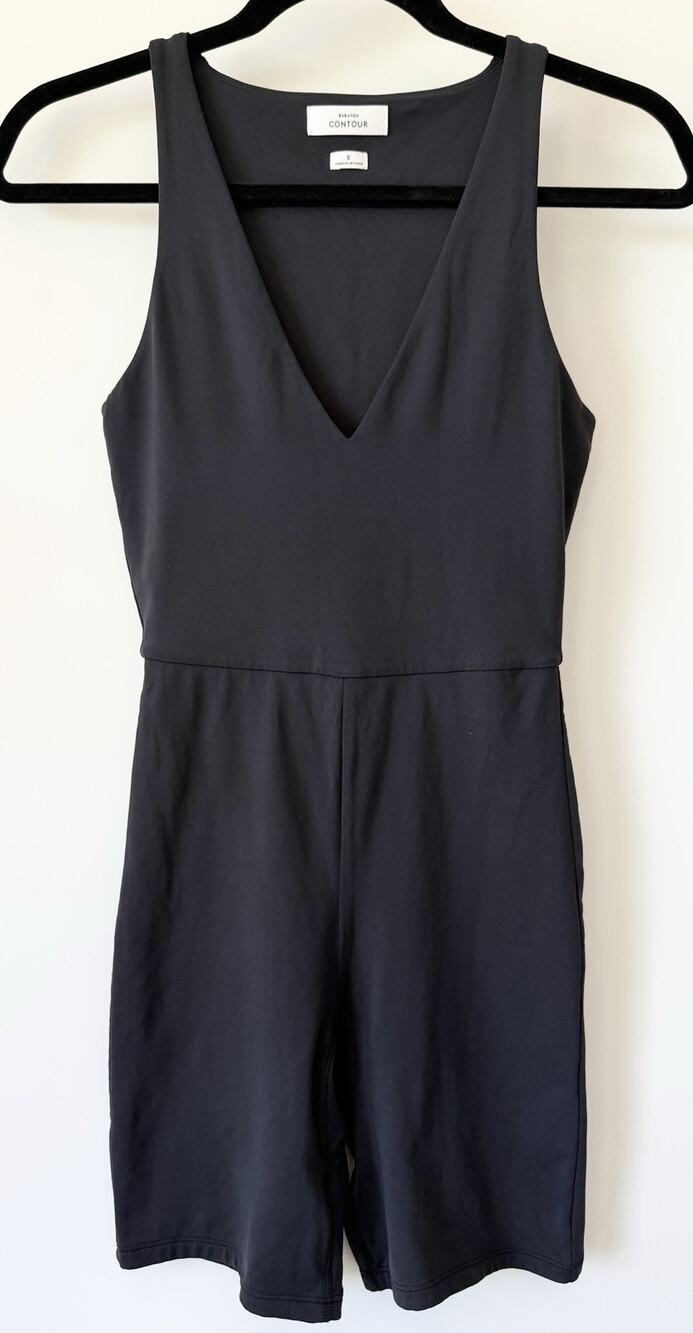 Aritzia Babaton Black Romper Womens Size Small V Neck Sleeveless 7.5" Inseam